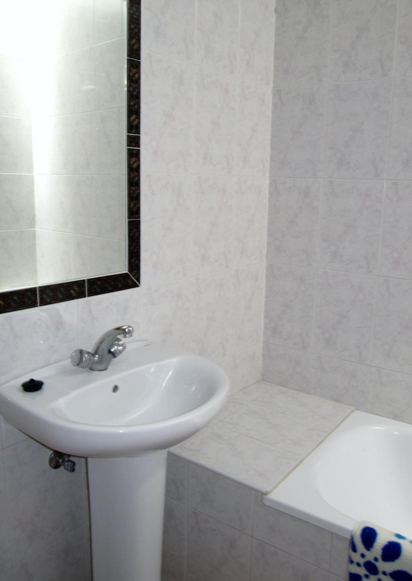 Hostal La Pilarica Marbella Room photo